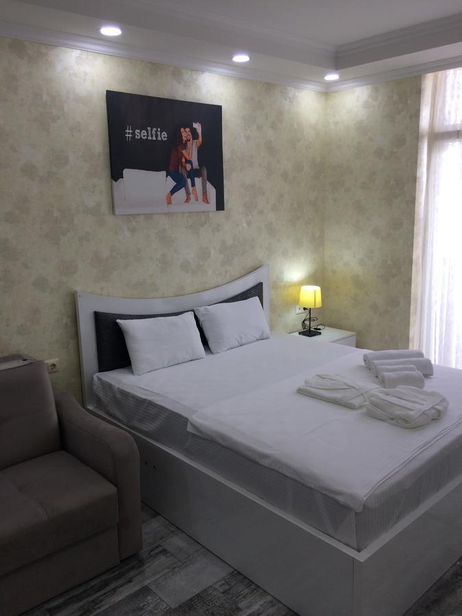 Aparthotel Selfie Μπατούμι Εξωτερικό φωτογραφία