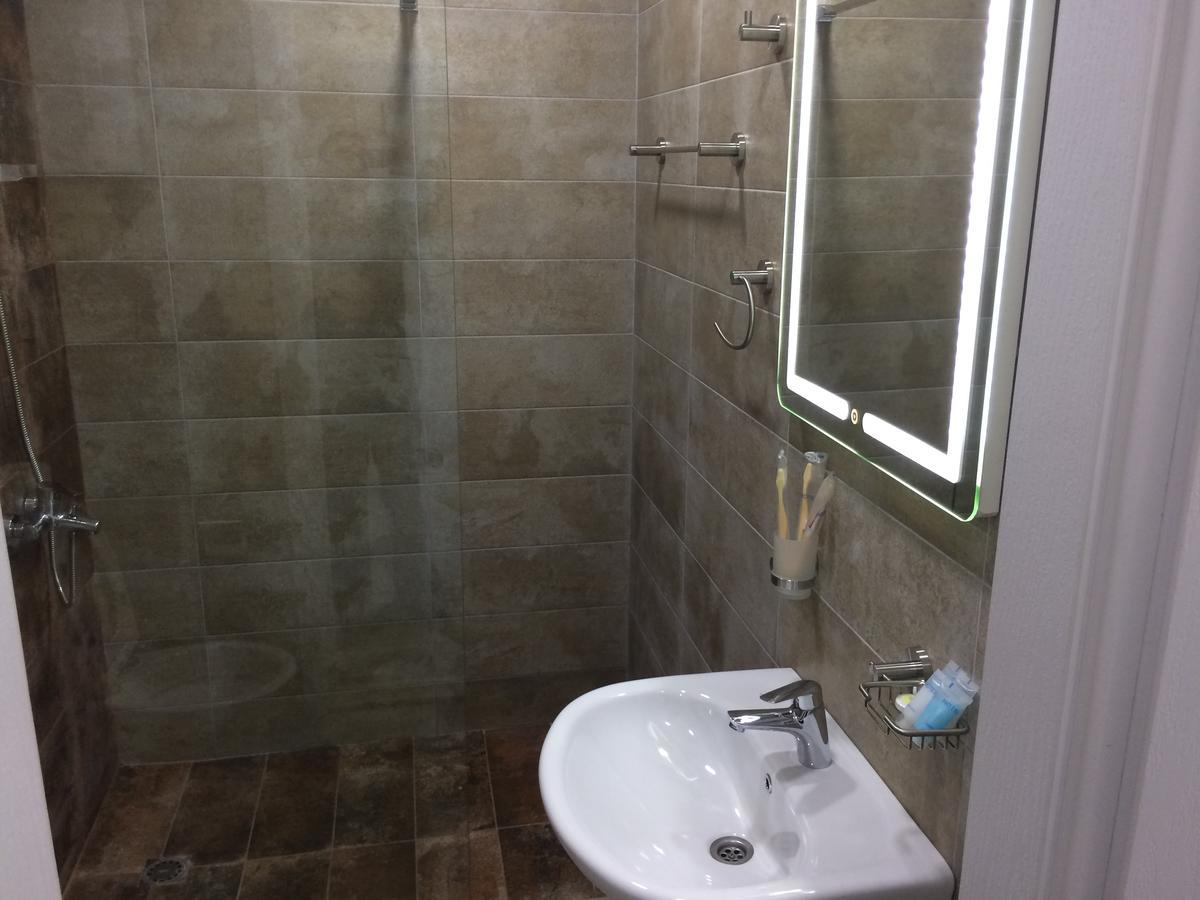 Aparthotel Selfie Μπατούμι Εξωτερικό φωτογραφία